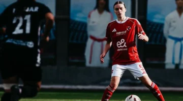 رباعية نظيفة.. النادي الأهلي يحسم مواجهة البنك في دوري كرة القدم النسائية